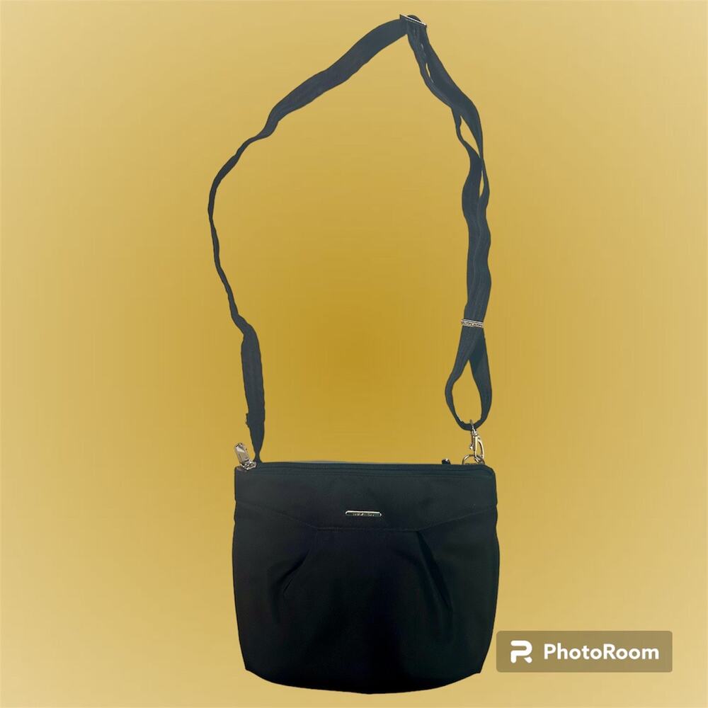 Travelon Black Nylon Gold Accents Everyday Crossbody Bag Purse NYB4567K